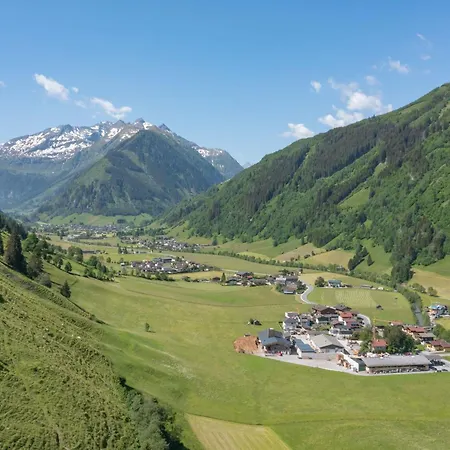 Christina 1 By Smr Near Gondola Lägenhet Rauris