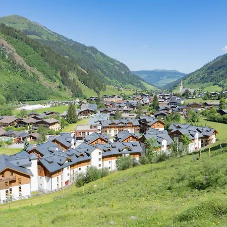 Christina 1 By Smr Near Gondola