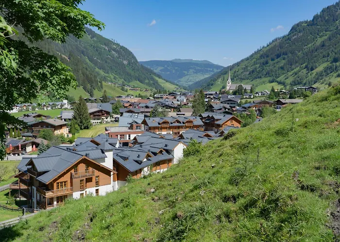 Christina 1 By Smr Near Gondola * Rauris